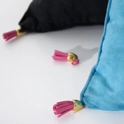 POMPONS S X 3 NYLON/POLYU FUCHSIA