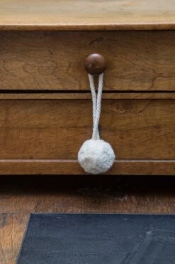 Gland Avec Pompon Gland De Clé Pom Pom Dia. 4 Cm, écru