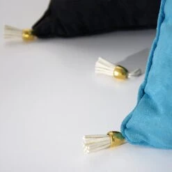 POMPONS S X 3 NYLON/POLYU ECRU