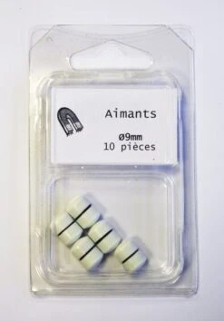 Lot De 10 Magnets Classic Rond, Blanc L.6.7 X H.11 Cm
