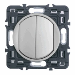 Legrand Céliane – Va Et Vient + Bouton Poussoir 6A – Ensemble Titane à Composer