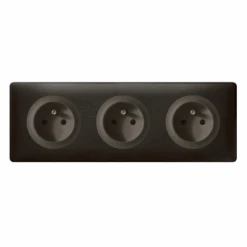 Legrand Céliane – Prise 3x2P+T Standard Précablé – Ensemble Carbone Complet