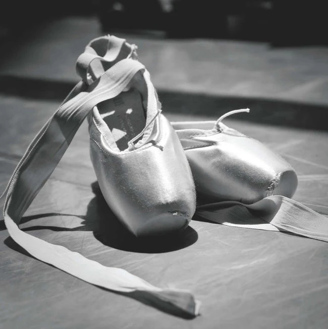 Affiche Ballet Shoes L.14 X H.14 Cm 1 Affiche Ballet Shoes L.14 X H.14 Cm