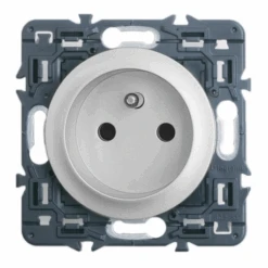 Legrand Céliane – Prise 2P+T Standard – Ensemble Titane à Composer