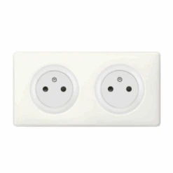 Legrand Céliane – Prise 2x2P+T Surface Précablé – Ensemble Blanc Complet